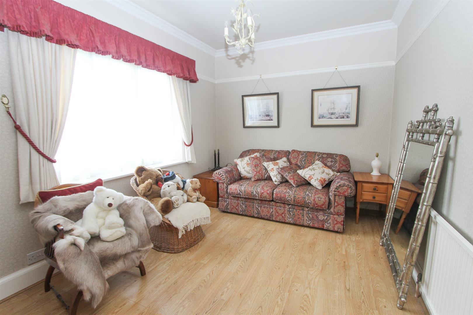 Higher Drive, Purley